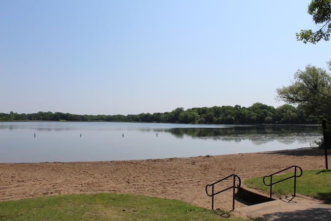 Twin Lakes Beach